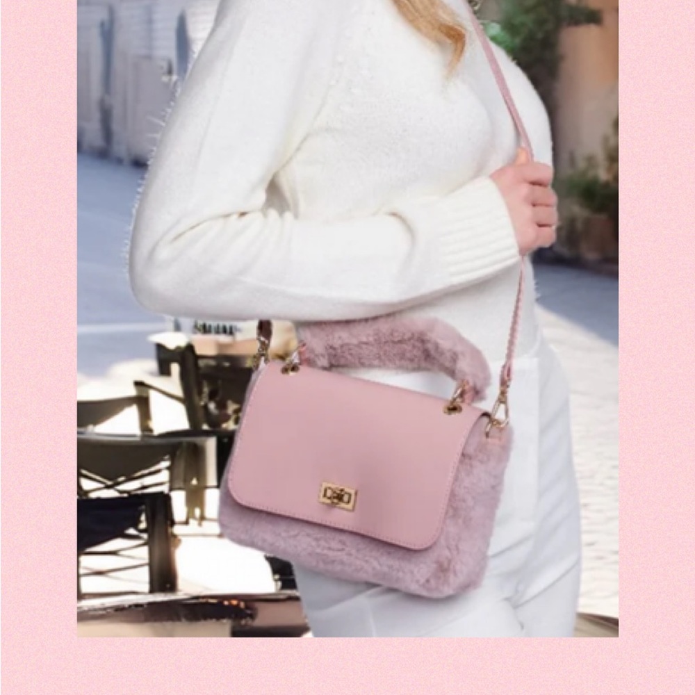 💖Pia Rossini “Hepburn” Faux-Fur Crossbody 
    Bag💖 - Picture 4 of 16